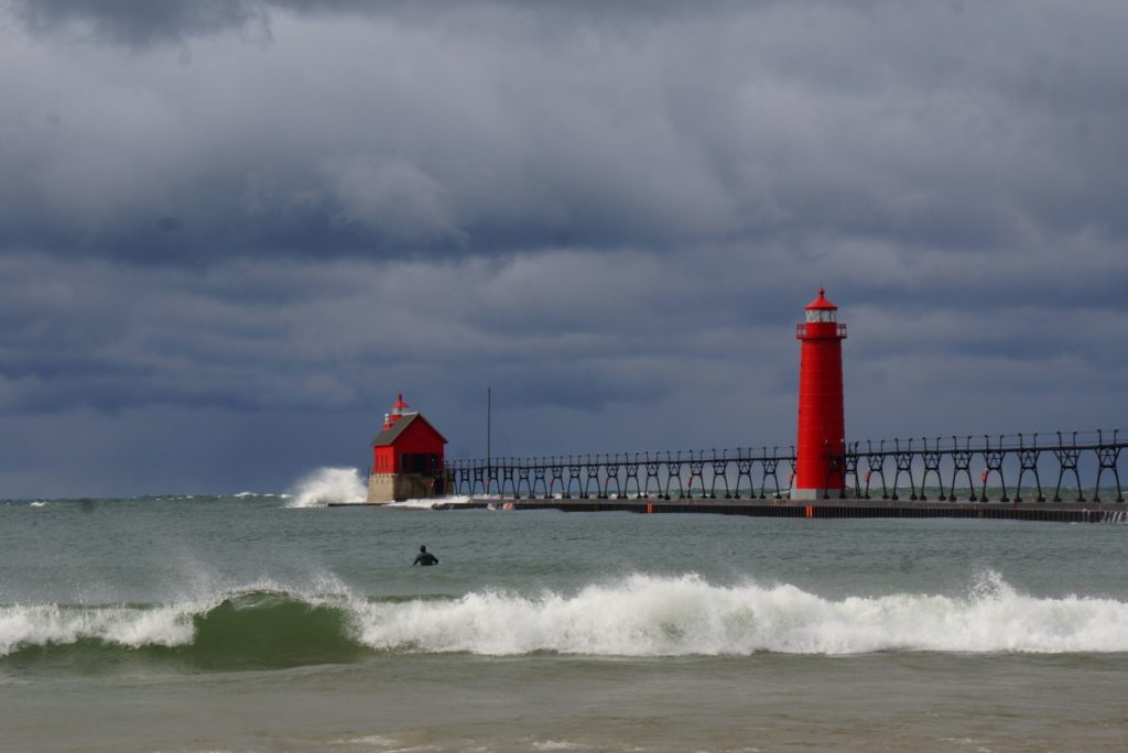 The_pier_at_Grand_Haven_State_Park_in_Michigan